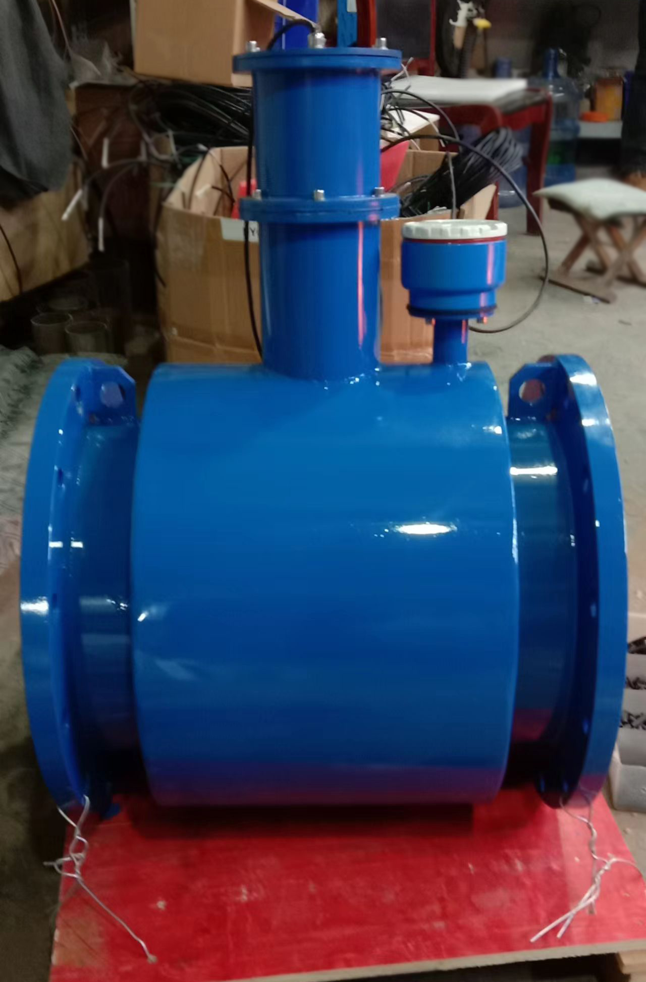 揭秘非滿管電磁流量計(jì)：應(yīng)用于腐蝕性液體管道不滿管流量計(jì)
